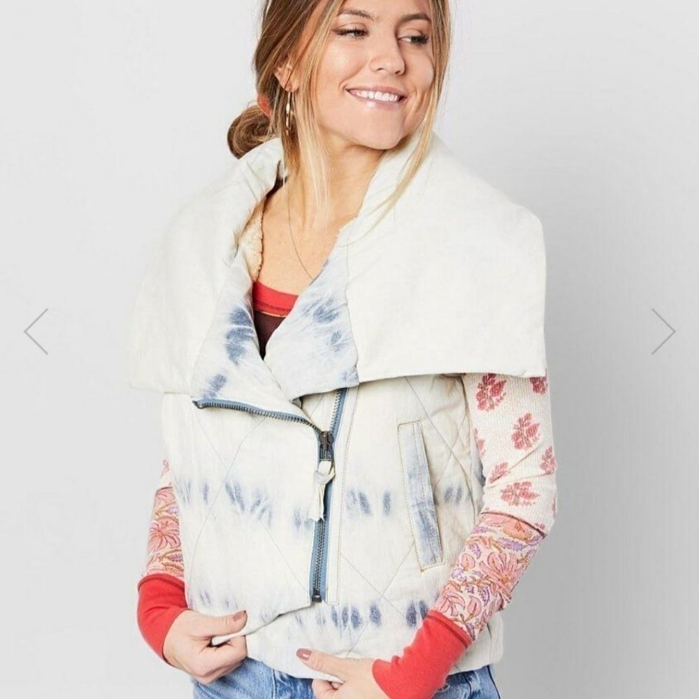 Free People Just a Little Puffer Vest - Size S